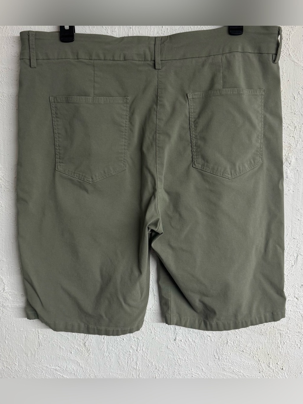 Ruby Rd. Woman Bermuda Shorts Size 22W - Picture 2 of 3